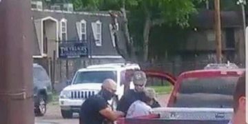 Operativo de ICE termina con un arresto y una comunidad lista para actuar