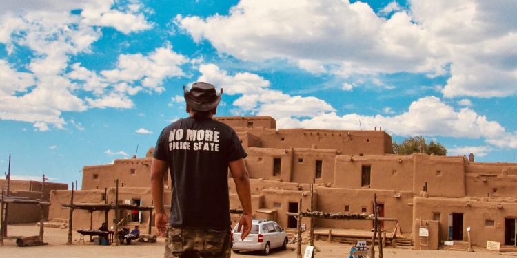 José Valverde: arte con el corazón