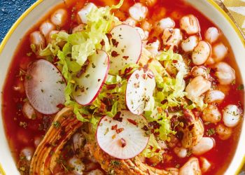 El pozole mucho más que un platillo mexicano, ahora un alimento saludable