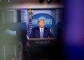 Trump amenaza con suspender la inmigración en medio del Coronavirus