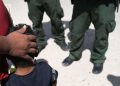 Estados Unidos deporta a 8,800 niños migrantes no acompañados en la frontera