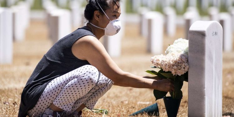 EE.UU. supera las 200.000 muertes confirmadas de COVID-19