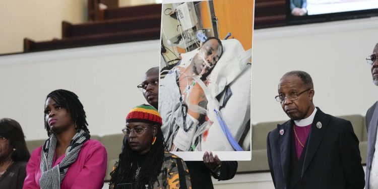 Asesinato de Nichols por policías de Memphis pone en alerta al país